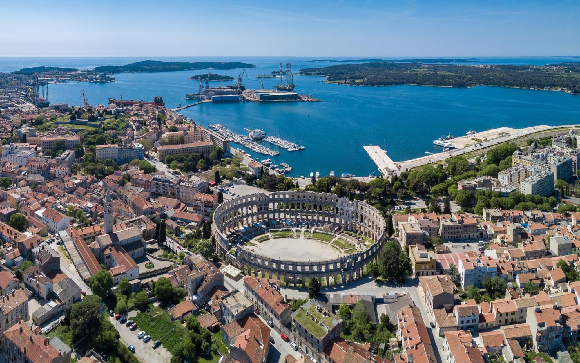 Petra Lux Apartmán Pula
